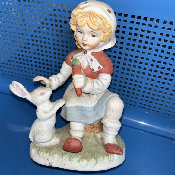 Beautiful Bisque Figurine little Girl Feeding Rabbit - Picture 1 of 4